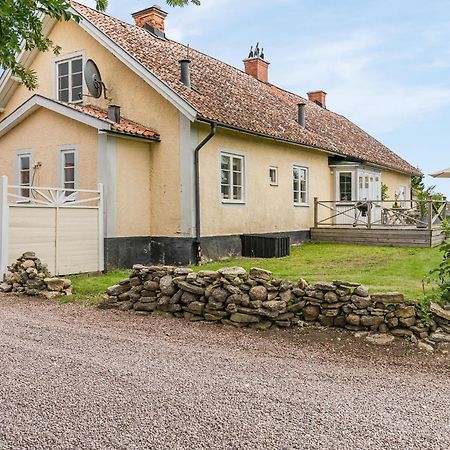 Stubbegarden - Unique Swedish Style With Fireplace Вадстена Екстериор снимка