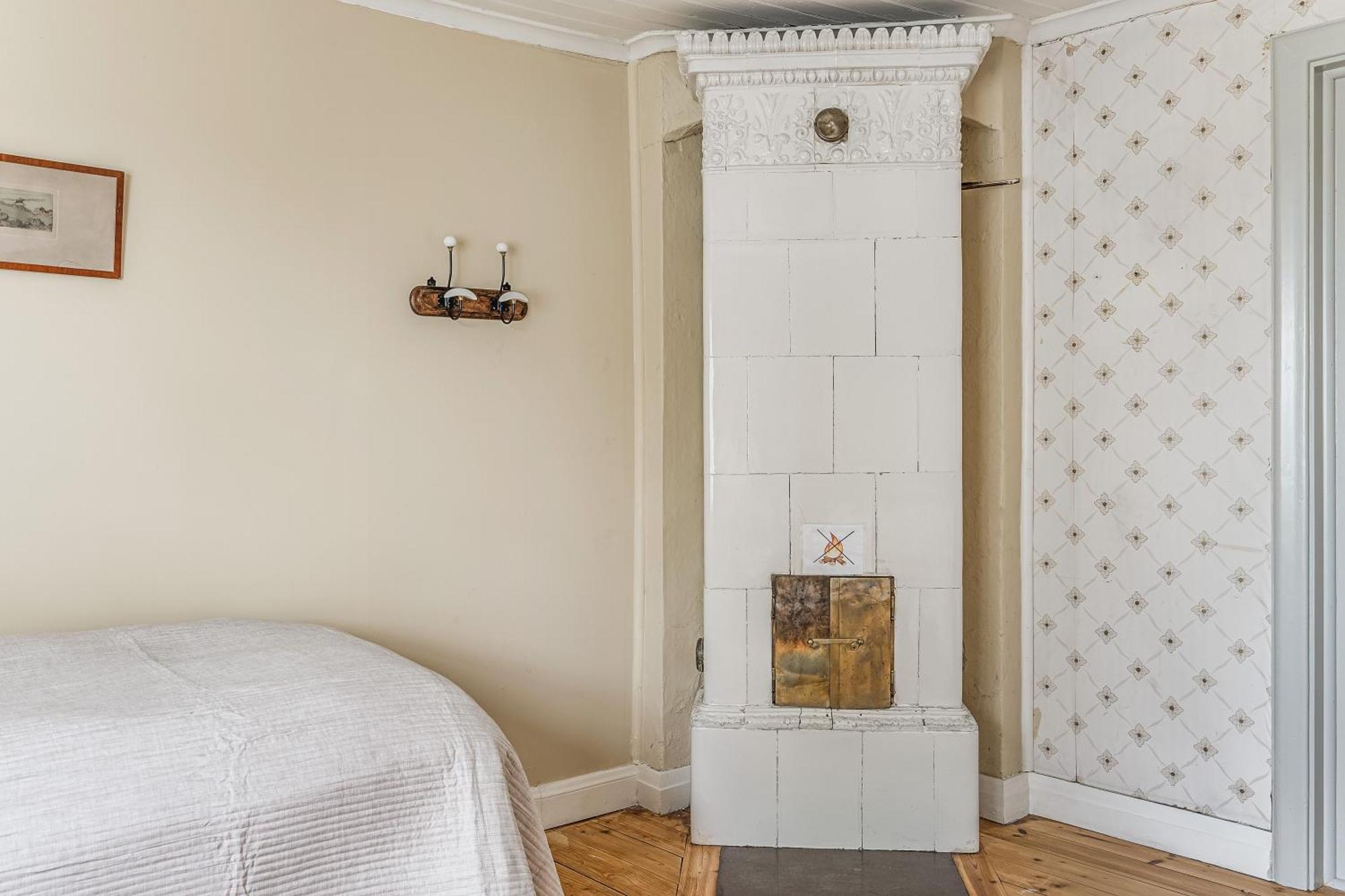 Stubbegarden - Unique Swedish Style With Fireplace Вадстена Екстериор снимка
