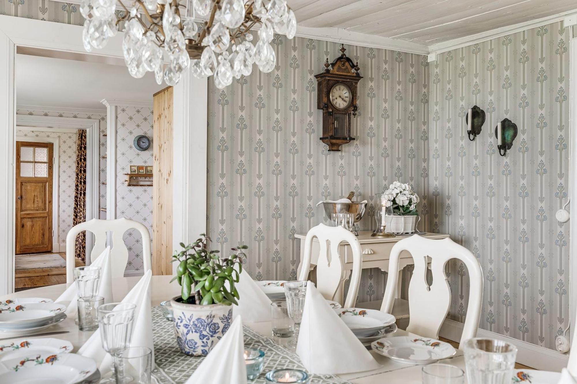 Stubbegarden - Unique Swedish Style With Fireplace Вадстена Екстериор снимка
