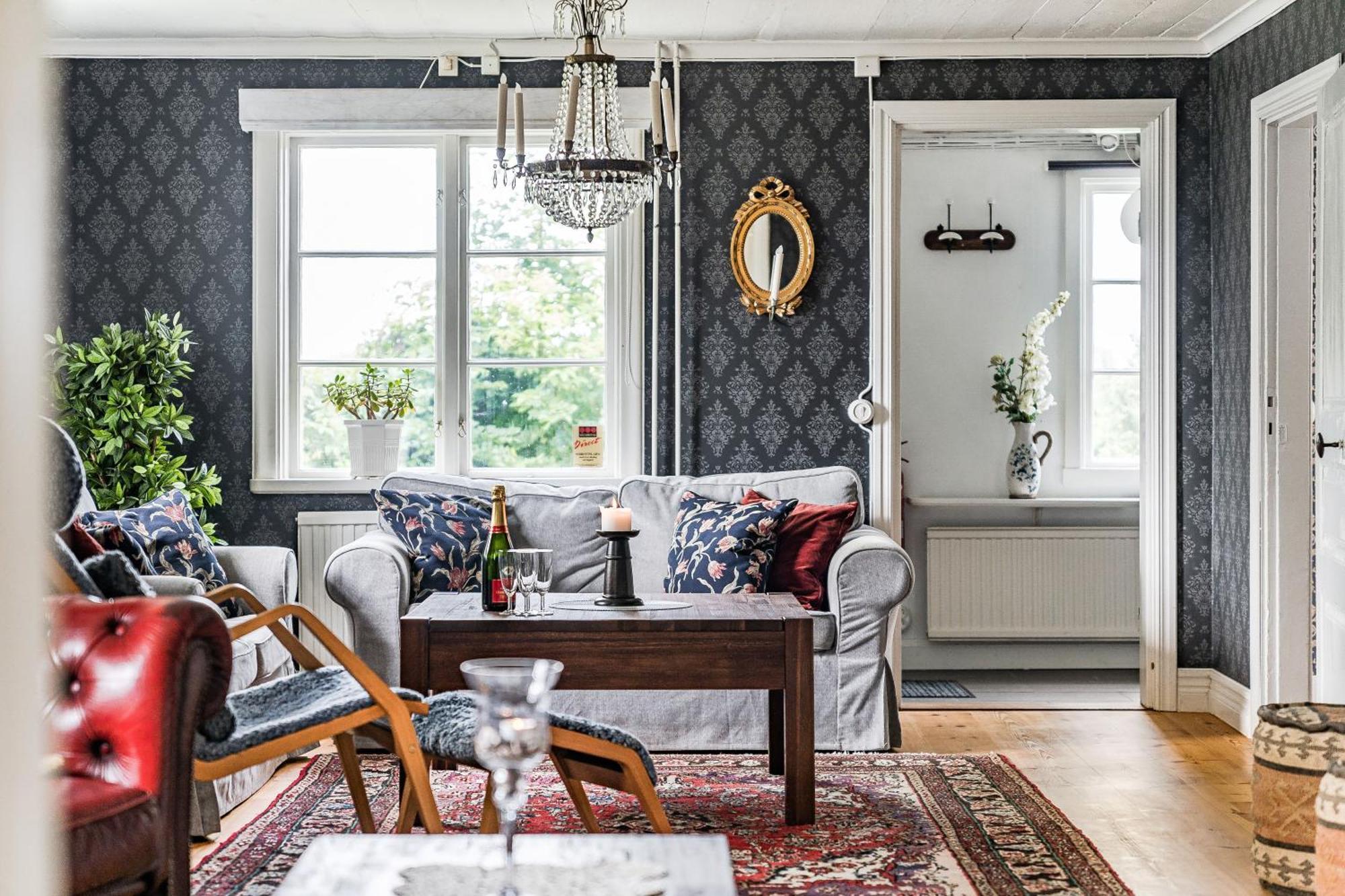 Stubbegarden - Unique Swedish Style With Fireplace Вадстена Екстериор снимка